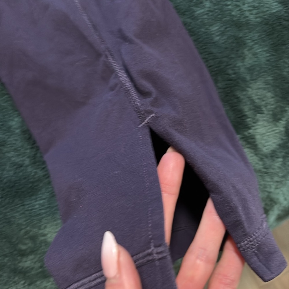 Lululemon Capri - Picture 4 of 5